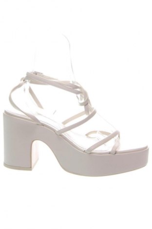 Sandale Zara, Mărime 40, Culoare Alb, Preț 171,99 Lei