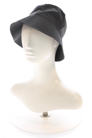 Hut Reserved, Farbe Mehrfarbig, Preis 12,00 €