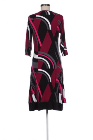 Kleid Manguun, Größe M, Farbe Mehrfarbig, Preis € 16,99