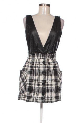 Сукман Zara, Размер M, Цвят Многоцветен, Цена 27,99 лв.