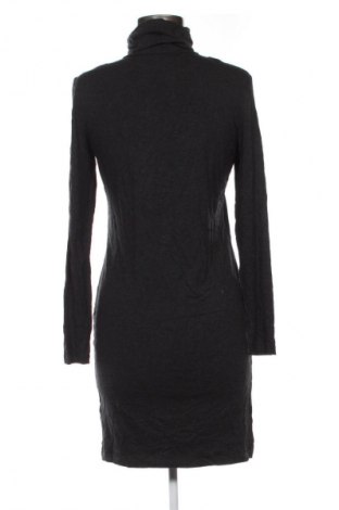 Tunika  H&M, Velikost M, Barva Šedá, Cena  629,00 Kč