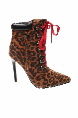 Дамски боти Shoedazzle, Размер 40, Цвят Многоцветен, Текстил, еко кожа, Цена 43,60 лв.