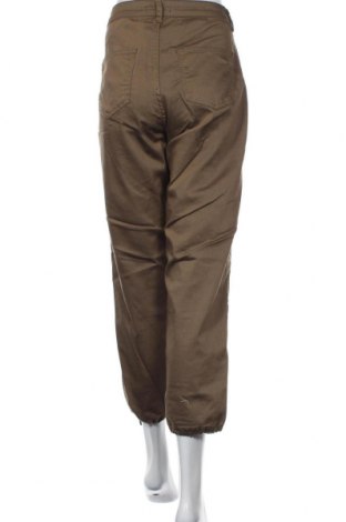 Дамски панталон One More Story, Размер L, Цвят Зелен, Цена 59,15 лв.