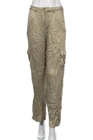 Дамски панталон Pull&Bear, Размер M, Цвят Зелен, Вискоза, Цена 18,17 лв.