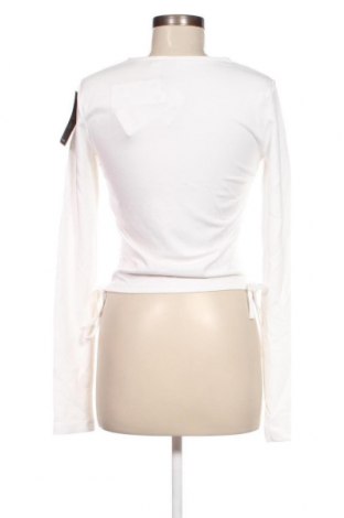 Дамска блуза Anika Teller x NA-KD, Размер XL, Цвят Бял, Цена 72,00 лв.