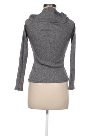 Γυναικεία μπλούζα Gina Tricot, Μέγεθος S, Χρώμα Γκρί, Τιμή 1,86 €