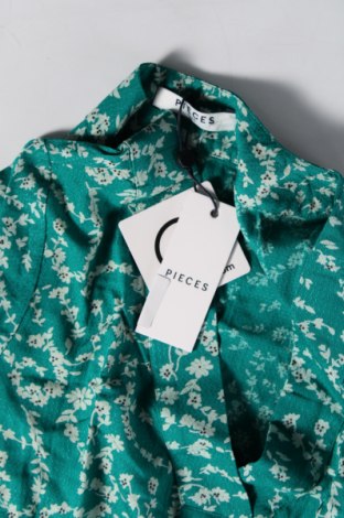 Γυναικεία μπλούζα Pieces, Μέγεθος XS, Χρώμα Πράσινο, Τιμή 4,74 €