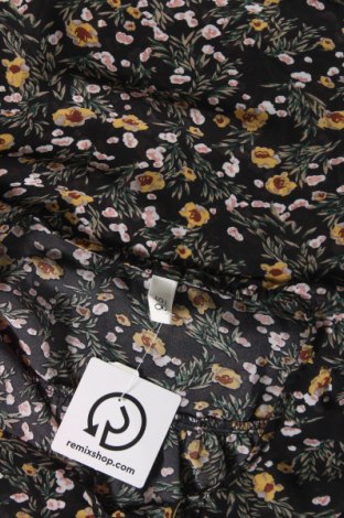 Γυναικεία μπλούζα Q/S by S.Oliver, Μέγεθος XS, Χρώμα Πολύχρωμο, Τιμή 2,60 €