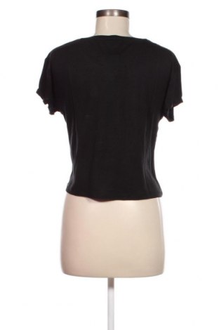 Дамска блуза Trueprodigy, Размер M, Цвят Черен, Цена 7,50 лв.