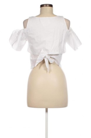 Γυναικεία μπλούζα Urban By Venca, Μέγεθος M, Χρώμα Λευκό, Τιμή 4,00 €