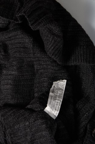 Damen Strickjacke Pull&Bear, Größe XS, Farbe Grau, Preis 2,22 €