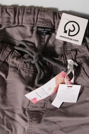 Dámske džínsy  Fresh Made, Veľkosť M, Farba Sivá, Cena  4,93 €