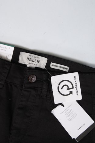 Dámské džíny  New Look, Velikost XS, Barva Černá, Cena  667,00 Kč