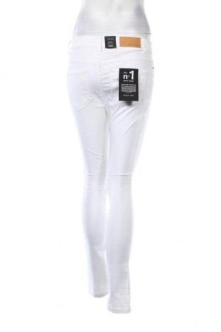 Damen Jeans Noisy May, Größe S, Farbe Weiß, Preis 23,71 €