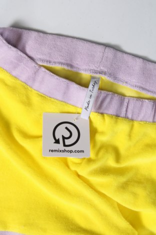 Дамски къс панталон, Размер XS, Цвят Жълт, Цена 7,44 лв.