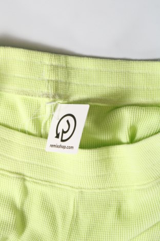 Damen Shorts, Größe M, Farbe Grün, Preis 8,47 €
