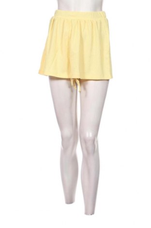 Γυναικείο κοντό παντελόνι ASOS, Μέγεθος S, Χρώμα Κίτρινο, Τιμή 4,08 €