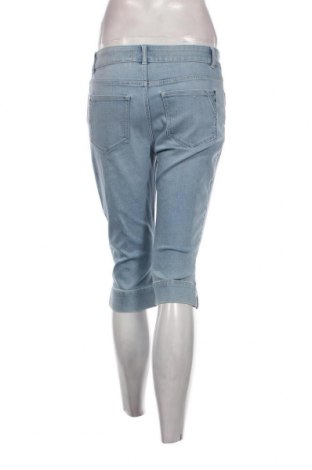 Γυναικείο κοντό παντελόνι Christian Berg, Μέγεθος M, Χρώμα Μπλέ, Τιμή 12,62 €