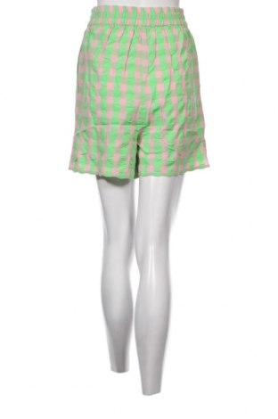 Γυναικείο κοντό παντελόνι Collusion, Μέγεθος S, Χρώμα Πολύχρωμο, Τιμή 27,84 €