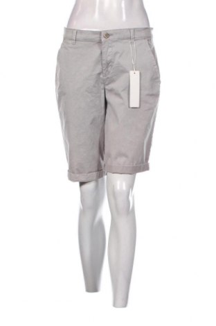 Pantaloni scurți de femei Esprit, Mărime S, Culoare Gri, Preț 42,63 Lei