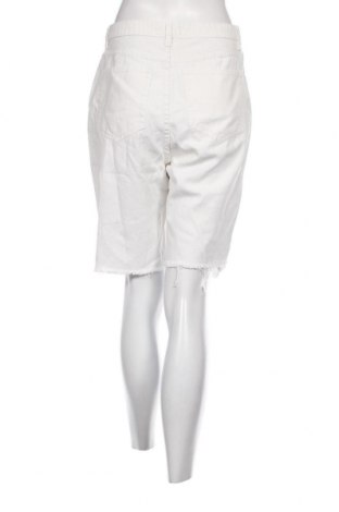 Дамски къс панталон Missguided, Размер S, Цвят Бял, Цена 31,00 лв.