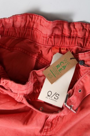 Pantaloni scurți de femei Q/S by S.Oliver, Mărime XL, Culoare Roșu, Preț 236,84 Lei