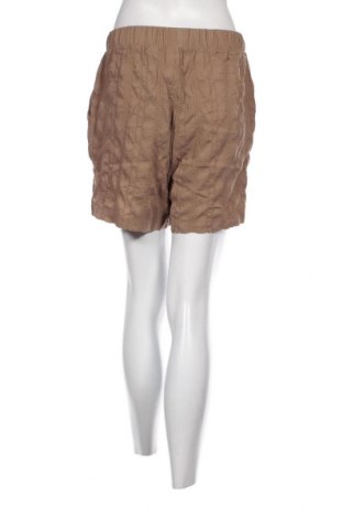 Дамски къс панталон Vero Moda, Размер M, Цвят Кафяв, Цена 9,20 лв.