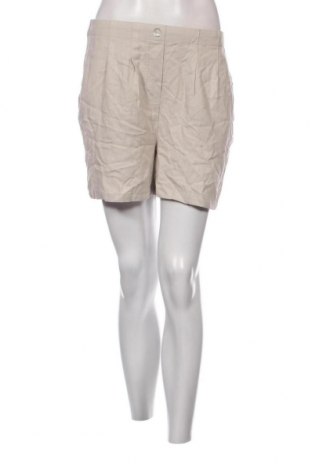 Дамски къс панталон Vero Moda, Размер M, Цвят Бежов, Цена 27,60 лв.