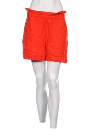Дамски къс панталон Vero Moda, Размер M, Цвят Червен, Цена 10,80 лв.