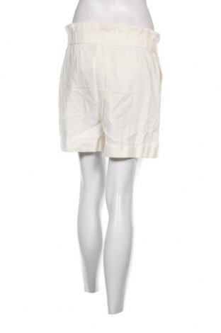 Γυναικείο κοντό παντελόνι Vero Moda, Μέγεθος M, Χρώμα Λευκό, Τιμή 4,74 €