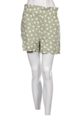 Pantaloni scurți de femei Vero Moda, Mărime M, Culoare Verde, Preț 28,95 Lei