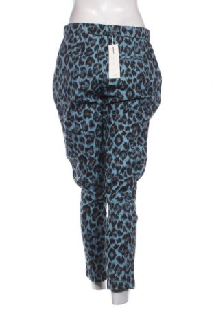 Дамски панталон Aaiko, Размер M, Цвят Многоцветен, Цена 10,22 лв.