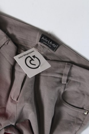 Дамски панталон Amelie & Amelie, Размер M, Цвят Бежов, Цена 3,77 лв.