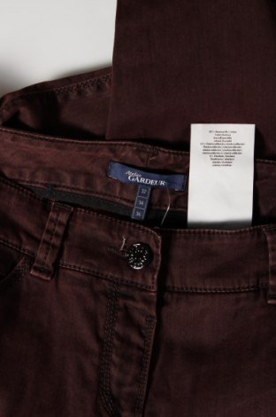 Дамски панталон Atelier GARDEUR, Размер L, Цвят Червен, Цена 49,00 лв.
