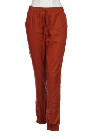 Дамски панталон B.Young, Размер S, Цвят Оранжев, Цена 10,20 лв.