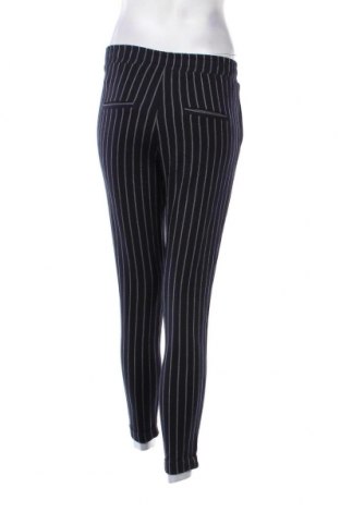 Γυναικείο παντελόνι Bershka, Μέγεθος S, Χρώμα Μπλέ, Τιμή 2,15 €