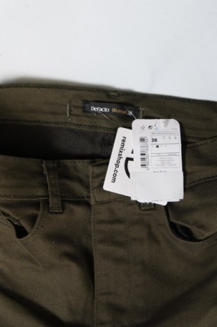 Дамски панталон Defacto, Размер S, Цвят Зелен, Цена 10,12 лв.
