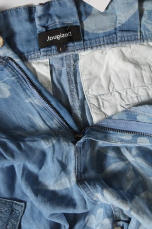 Dámske nohavice Desigual, Veľkosť L, Farba Modrá, Cena  75,26 €