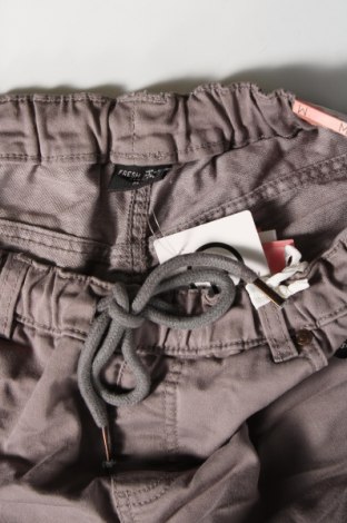 Γυναικείο παντελόνι Fresh Made, Μέγεθος M, Χρώμα Γκρί, Τιμή 44,85 €