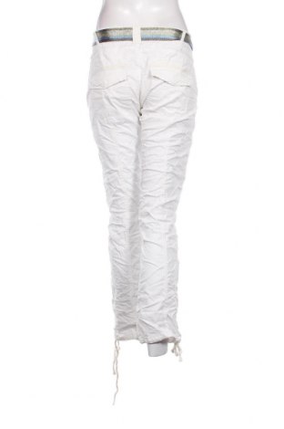 Pantaloni de femei Fresh Made, Mărime M, Culoare Alb, Preț 22,89 Lei