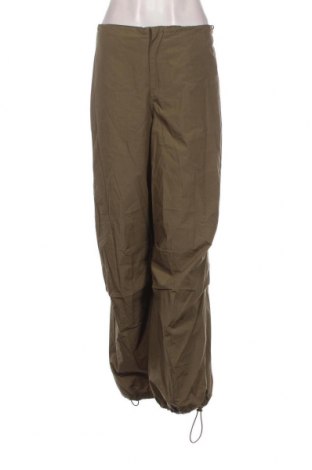 Дамски панталон ONLY, Размер S, Цвят Зелен, Цена 15,12 лв.