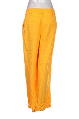 Дамски панталон Promod, Размер M, Цвят Жълт, Цена 87,00 лв.