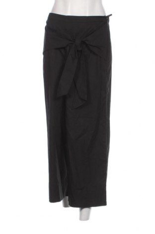 Дамски панталон Sisley, Размер XL, Цвят Черен, Цена 19,14 лв.