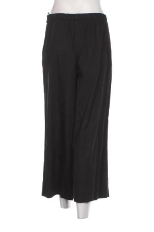 Дамски панталон Sisley, Размер XL, Цвят Черен, Цена 87,00 лв.