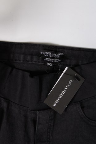 Γυναικείο παντελόνι Wednesday's Girl, Μέγεθος M, Χρώμα Μαύρο, Τιμή 4,93 €