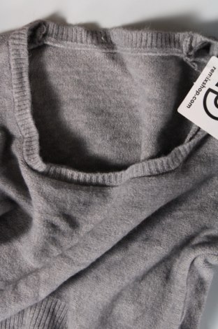 Γυναικείο πουλόβερ, Μέγεθος M, Χρώμα Γκρί, Τιμή 4,98 €