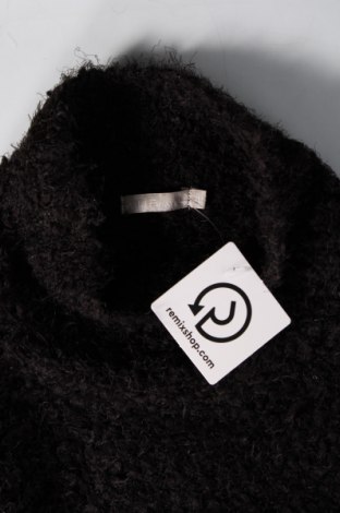 Дамски пуловер Wild Flower, Размер S, Цвят Черен, Цена 29,00 лв.