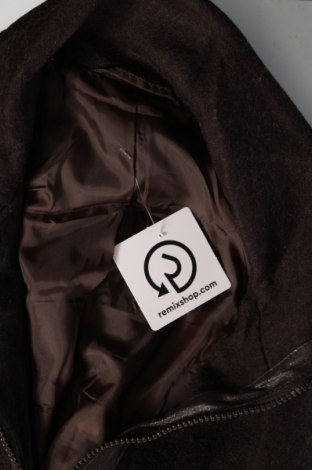 Dámska bunda , Veľkosť M, Farba Hnedá, Cena  2,99 €