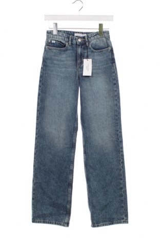 Detské džínsy  Calvin Klein Jeans, Veľkosť 13-14y/ 164-168 cm, Farba Modrá, Cena  81,96 €