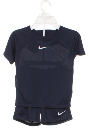 Dětský sportovní komplet  Nike, Velikost 5-6y/ 116-122 cm, Barva Modrá, Cena  558,00 Kč